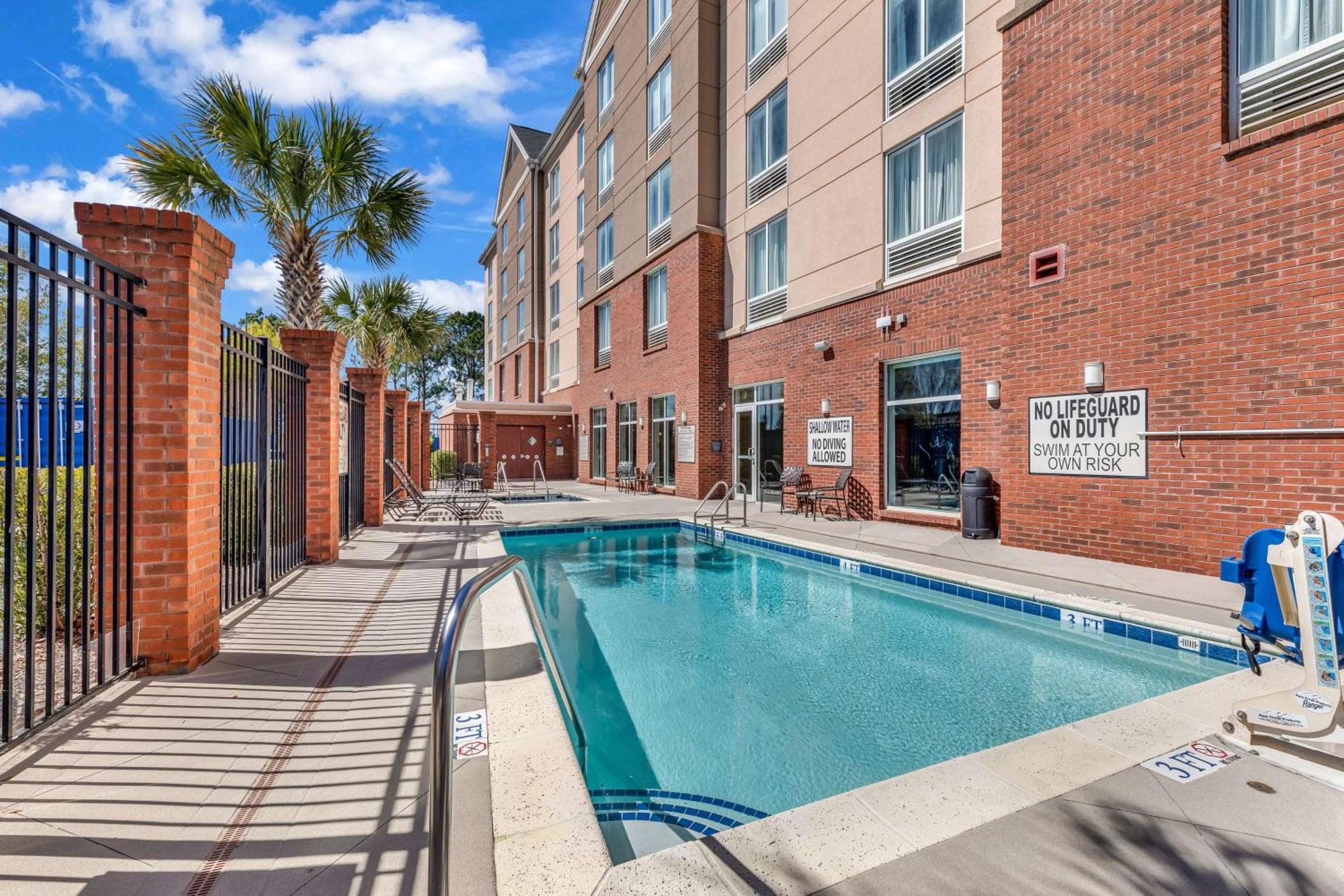 Hilton Garden Inn Myrtle Beach/Coastal Grand Mall Exterior foto